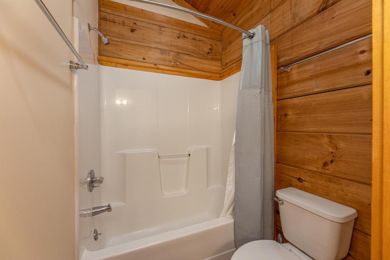 Firefly Hollow Cabin - Smoky Mountains - Soaky Mountain Water Park - Sevierville Convention Center 鸽子谷 外观 照片